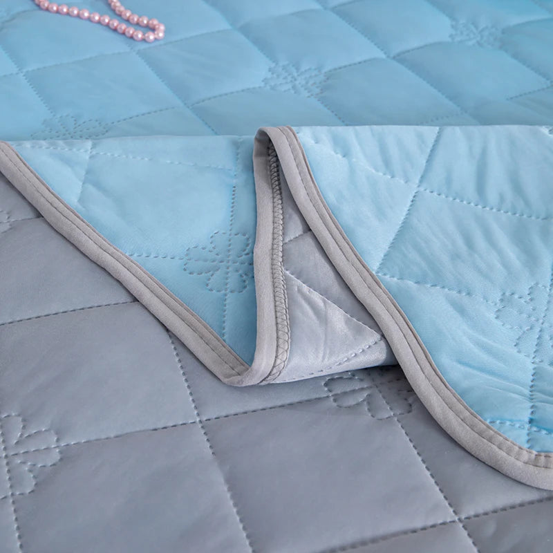 Shacked Up Cooling Comforter