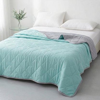 Shacked Up Cooling Comforter