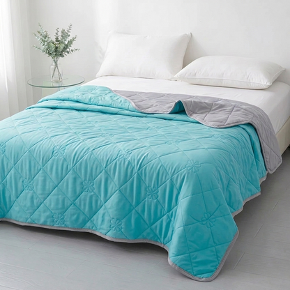 Shacked Up Cooling Comforter